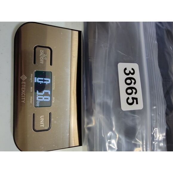 Lululemon Men's Navy Blue Shorts - Medium - Picture 6 of 6